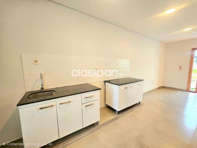 Duplex de 1 planta en Luque, zona ykua dure